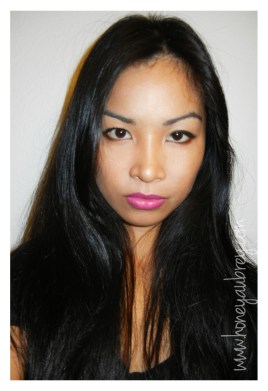 HoneyAubrey_hotpinklips